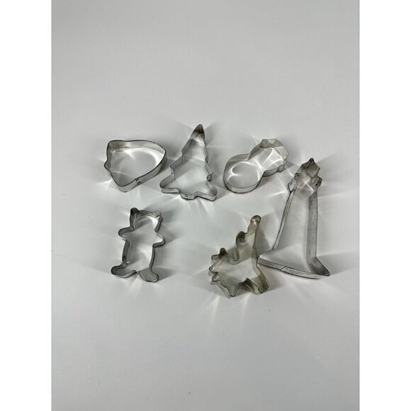 Lot of 6 Vintage Metal Cookie Cutters - Picture 2 of 3